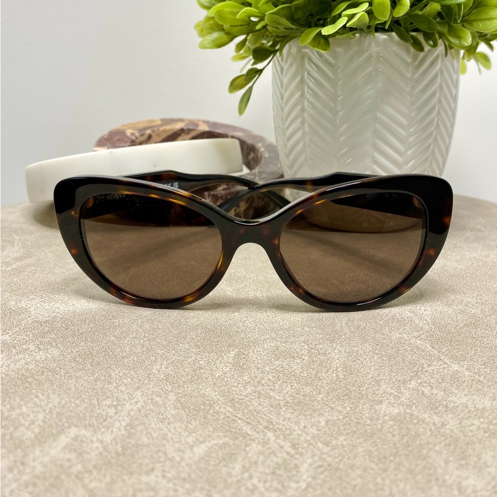 VERSACE VE4378 54MM Cat Eye Sunglasses Tortoise Brown Frame | Like New